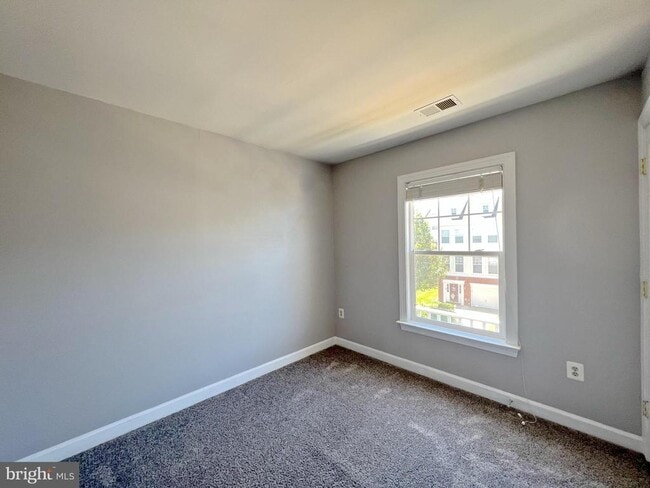 Building Photo - 8118 Rainwater Cir