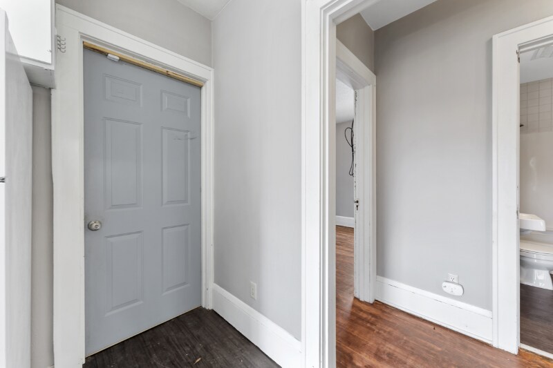 Building Photo - 26 6th St NW