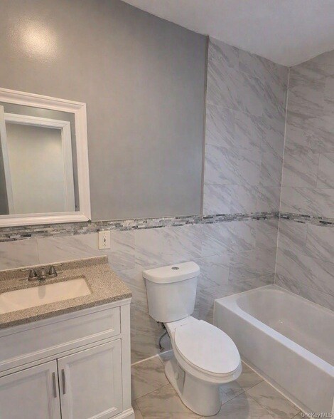Building Photo - 6807 59th Drive