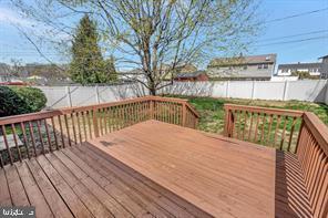 Building Photo - 2122 Elder Dr