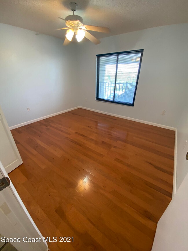 Building Photo - 200 International Dr