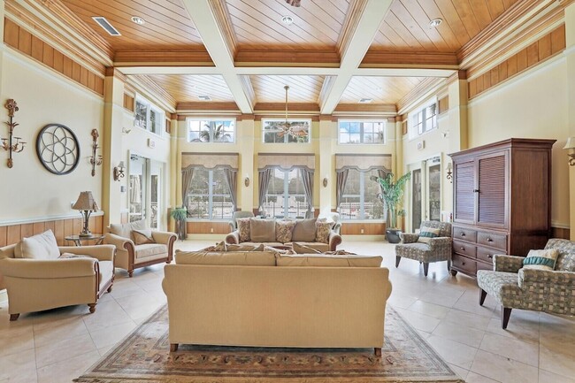 Building Photo - 276 Murcia Dr