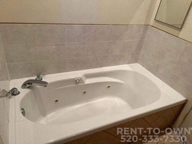 Building Photo - 1173 Calle Chaparral