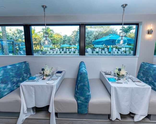 Building Photo - 7455 Glendevon Ln