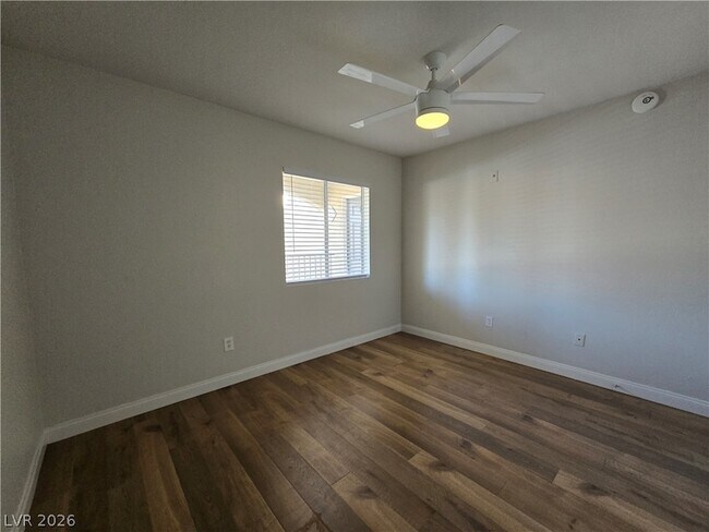 Building Photo - 7885 W Flamingo Rd