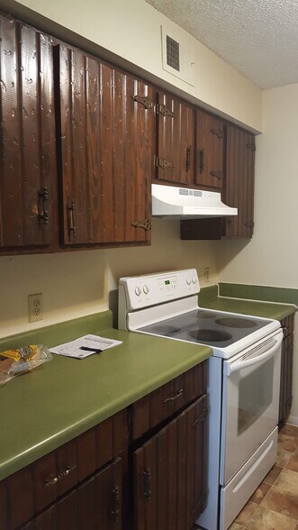 Building Photo - 3030 Congress Blvd