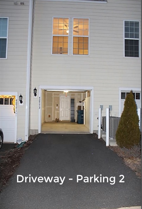 Building Photo - 42773 Keiller Terrace