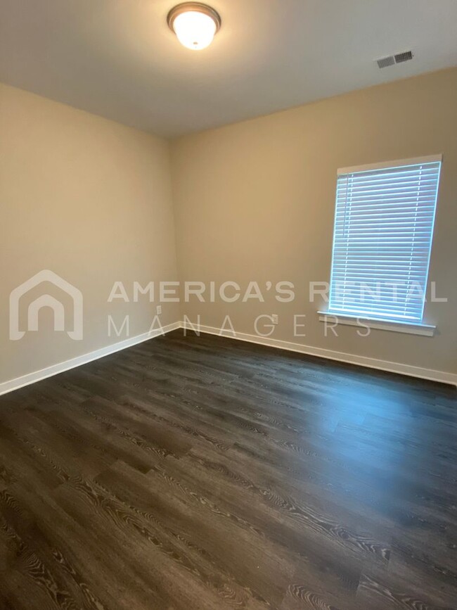 Building Photo - Home for Rent in Clanton, AL... Available ...