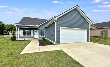 Building Photo - 1025 Echo Rdg Rd