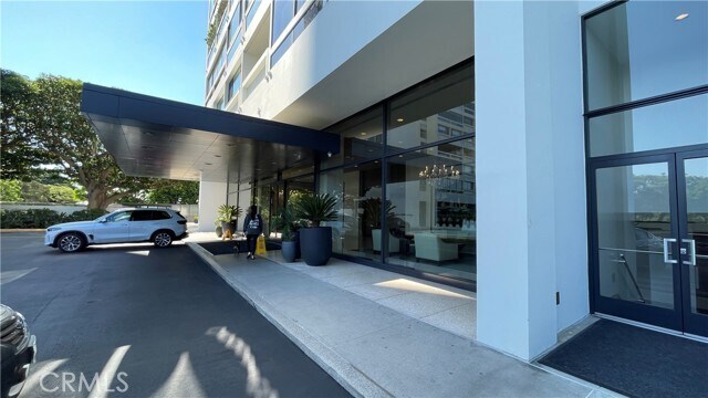 Building Photo - 2220 Avenue of the Stars