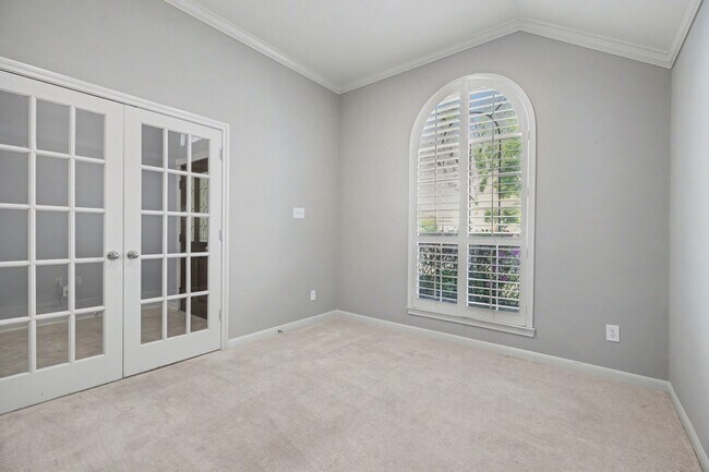 Building Photo - 2891 Tuscania Ln