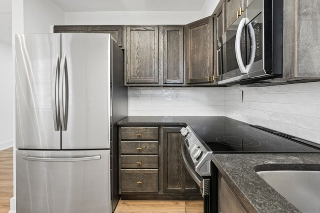 Building Photo - 55 Faris Cir