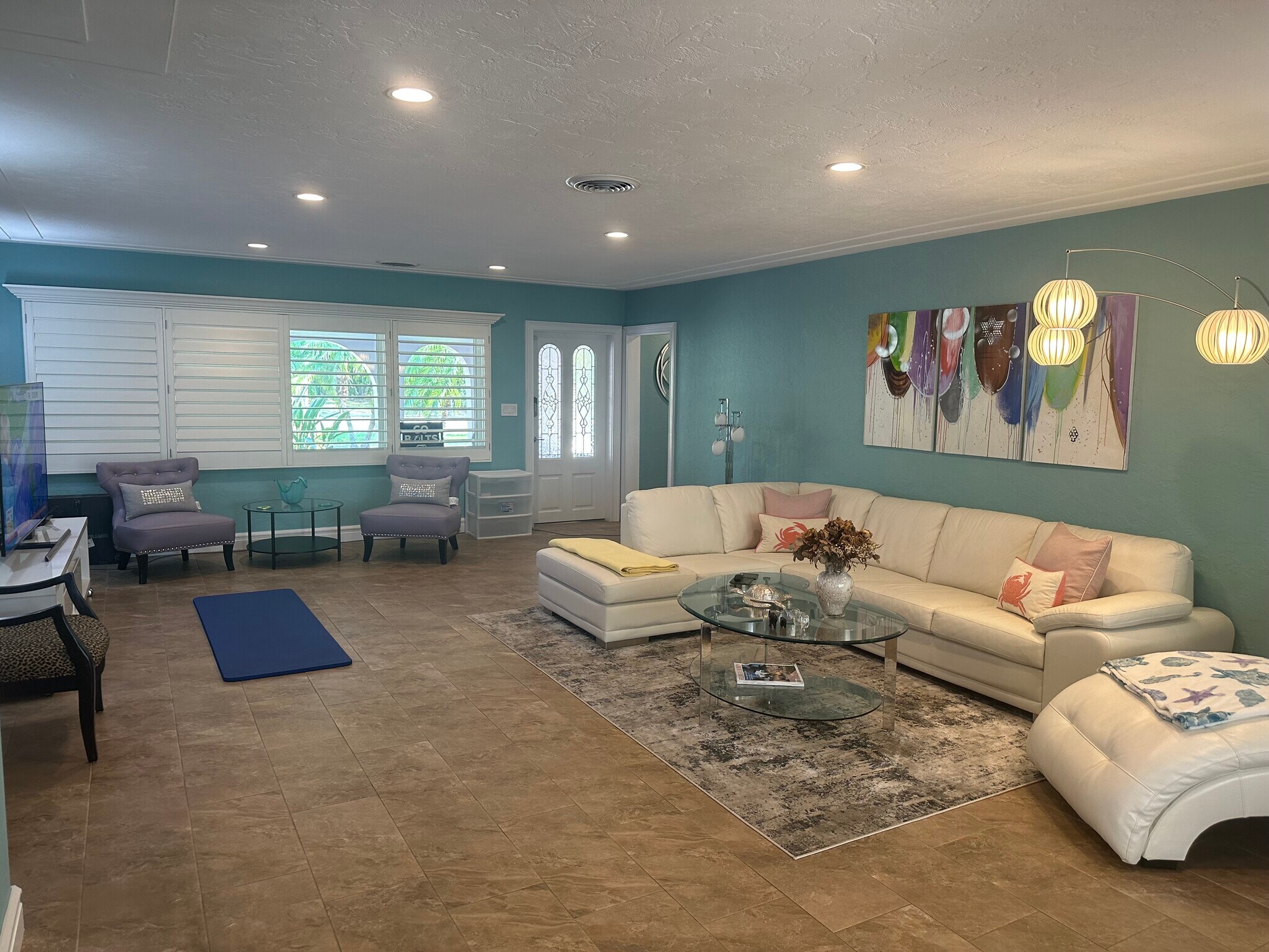 Building Photo - 7020 Mango Ave S