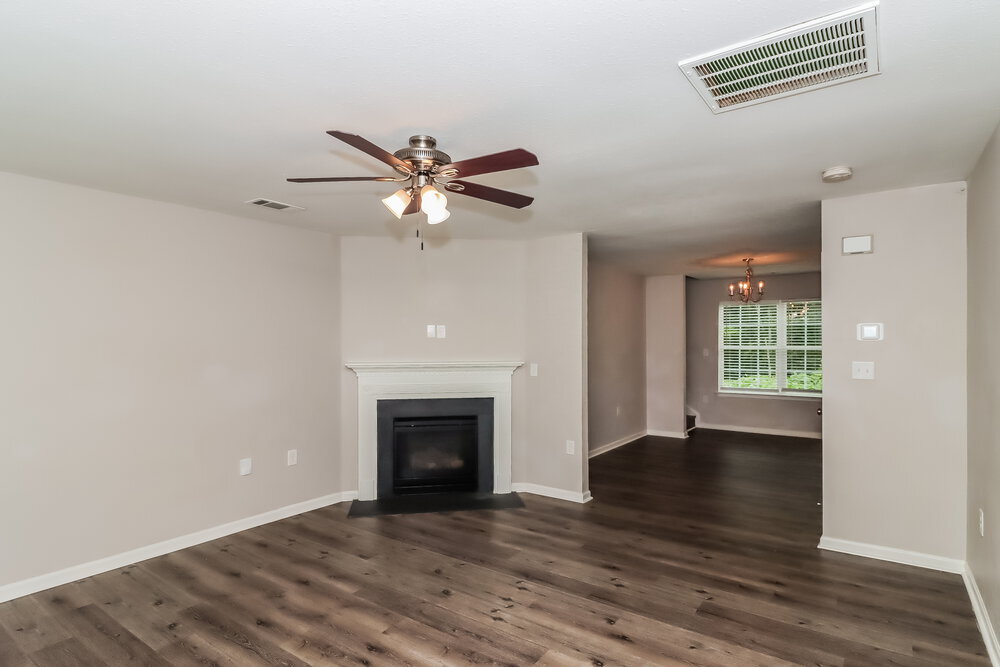 Building Photo - 6225 Summerour Place