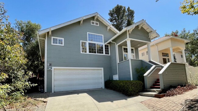 Primary Photo - Beautiful 3 Bedroom SLO Home Near Cal Poly