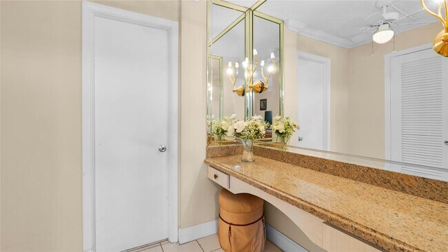 Building Photo - 3725 NE 169th St