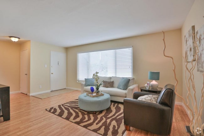 Building Photo - 4425 Norwalk Dr