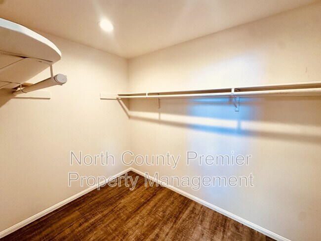 Building Photo - 7067 Llama St