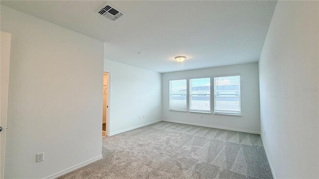 Building Photo - 4557 ORCHARD VIEW Aly