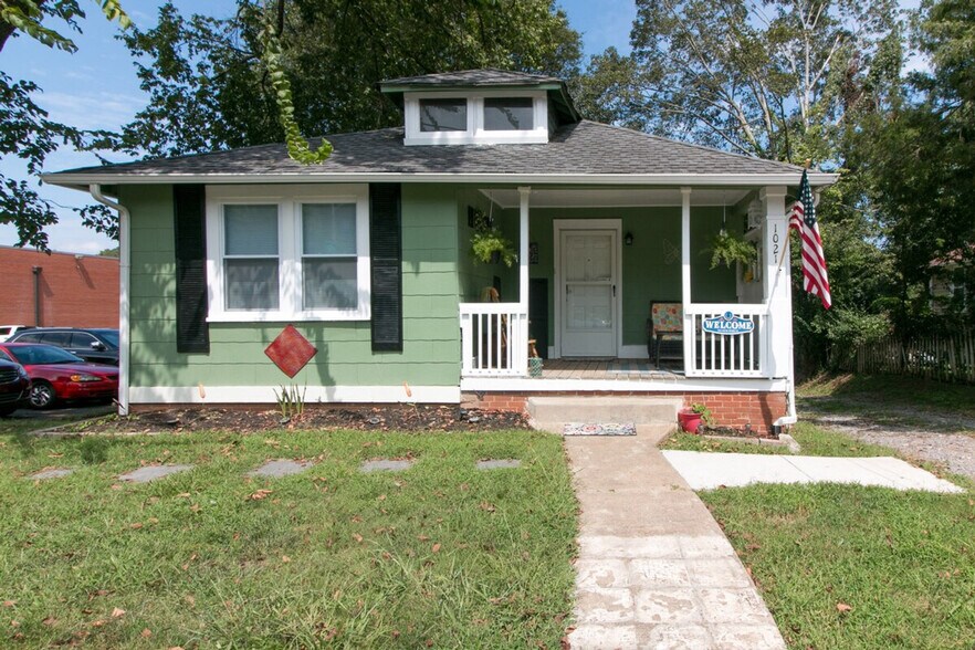 Building Photo - 1021 Crossland Ave