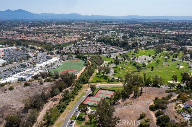 Building Photo - 28356 Chat Dr