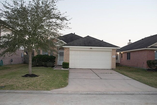 Primary Photo - 3838 St Simon Manor Dr