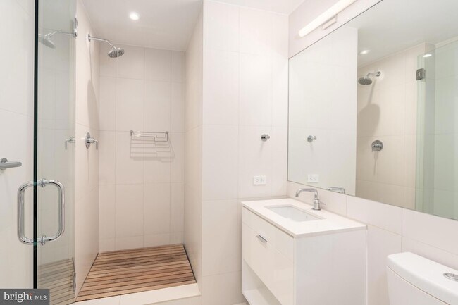 Building Photo - 1110 23rd St NW