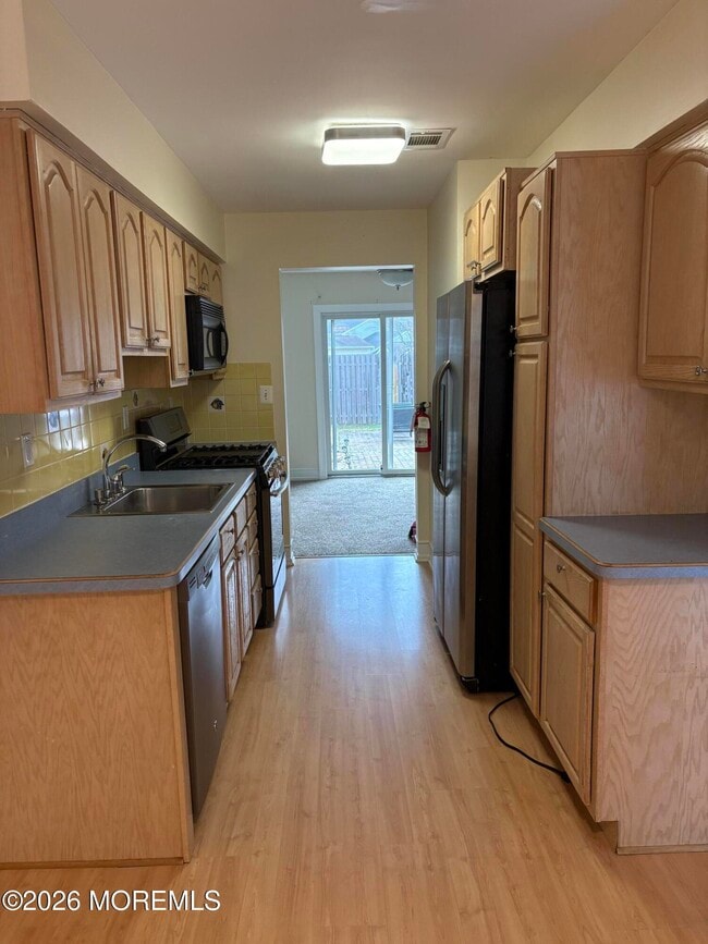 Building Photo - 37 Atlantis Terrace