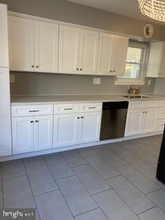 Building Photo - 704 Kings Ln