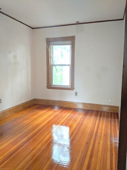 Building Photo - 9 Belknap St