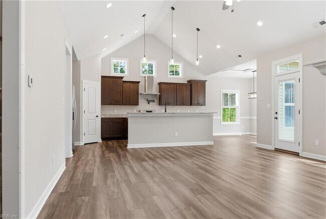 Building Photo - 5055 Mineral Spring Rd