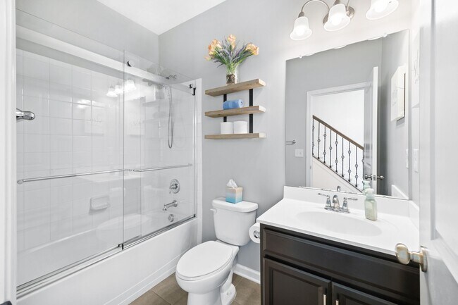 Building Photo - 84 Truman Dr