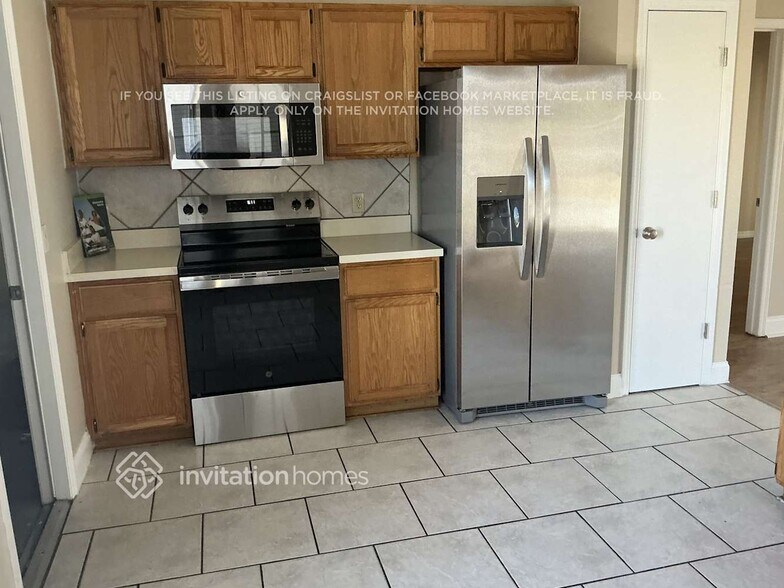 Building Photo - 12179 Blackheath Cir