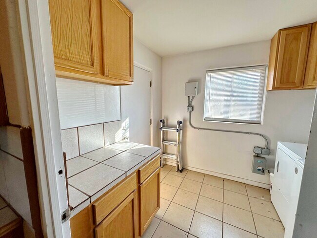 Building Photo - 2620 Marble Ave NW