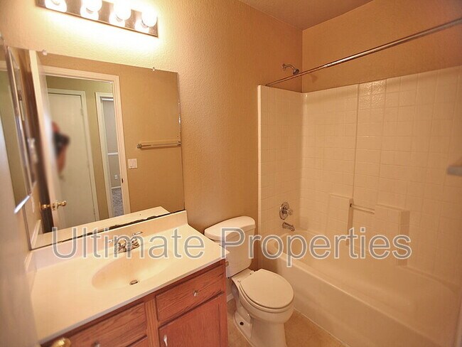 Building Photo - 8303 W Monterey Way