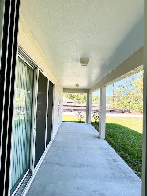 Building Photo - 1 Waldorf Pl