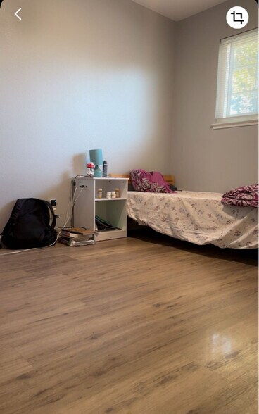 Primary Photo - 1314 Leo Way