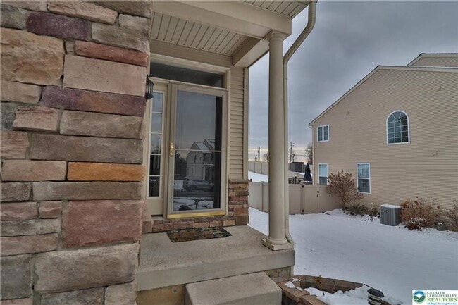 Building Photo - 311 McNair Dr