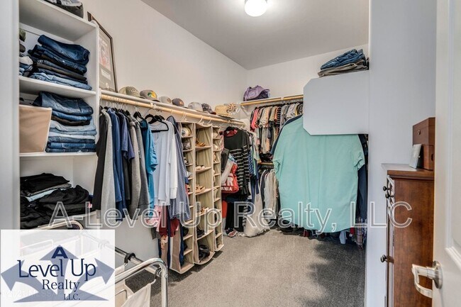 Building Photo - 14097 N Silverleaf Ln