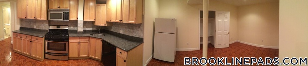 Building Photo - 191 Winthrop Rd