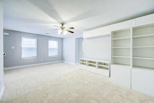 Building Photo - 1811 Wichita St