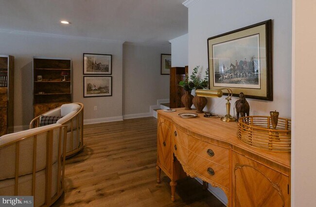 Building Photo - 13230 Falls Rd