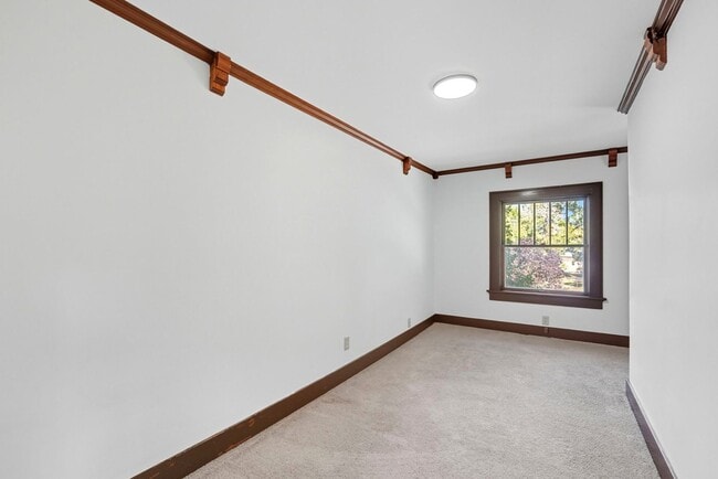 Building Photo - NEW LISTING! Spacious 3-Bedroom Home with ...
