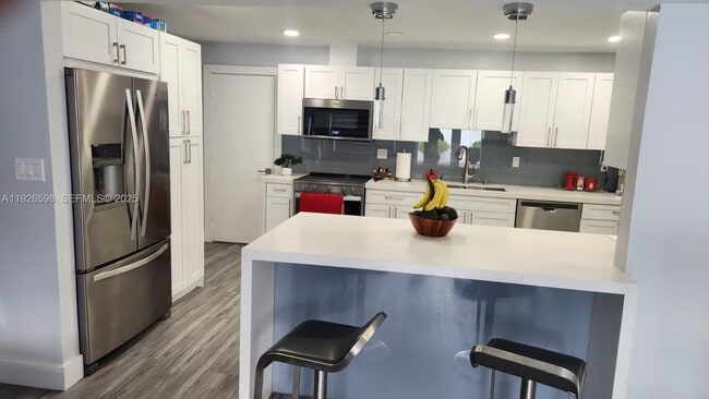 Building Photo - 11521 SW 80th Terrace