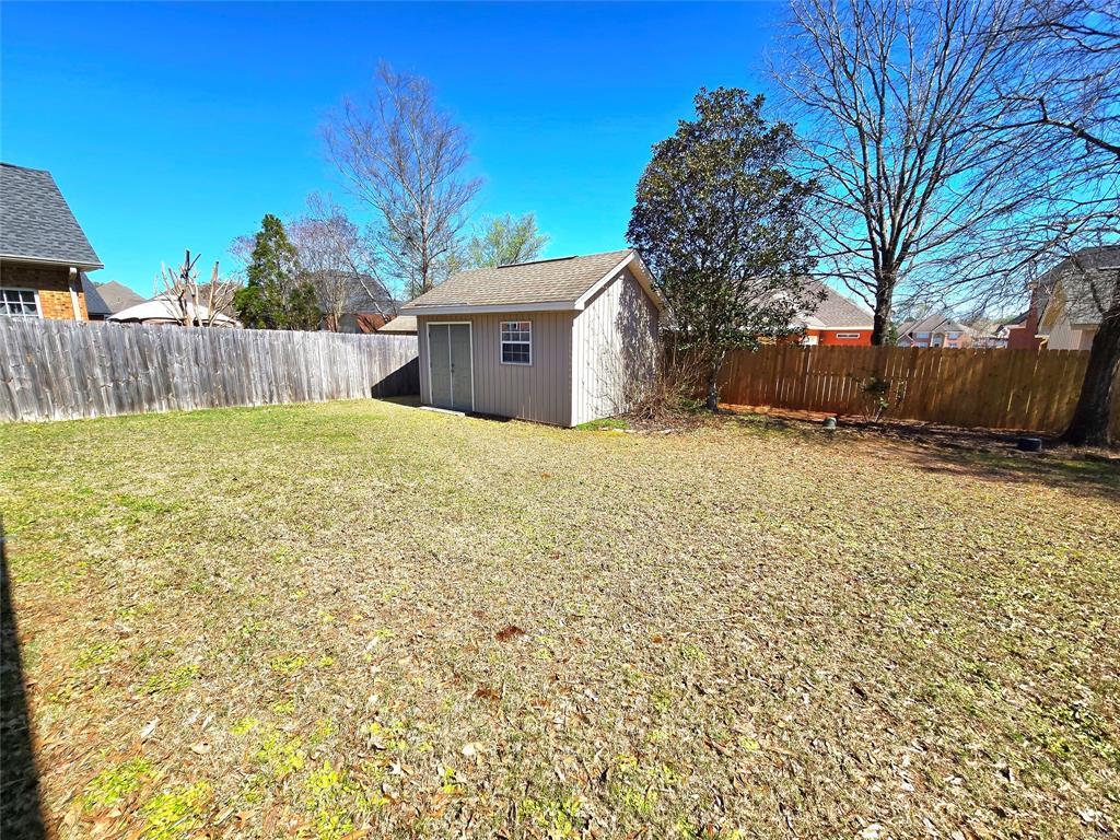 Building Photo - 310 High Pt Rdg