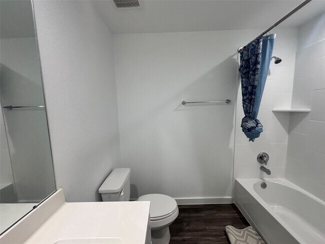 Building Photo - 1119 Fringed Bluestar Dr