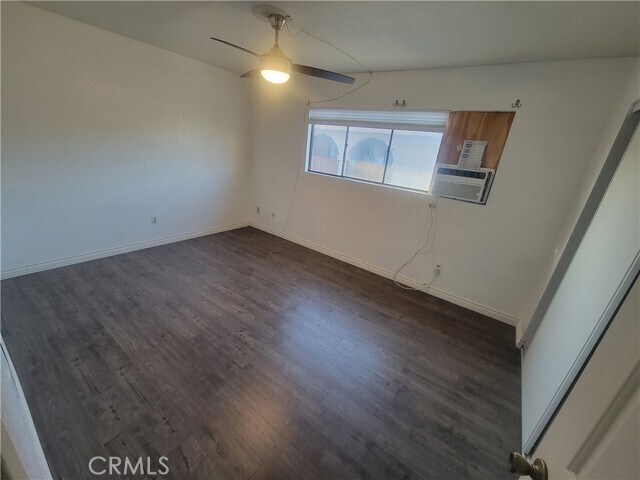 Building Photo - 15005 Indiana Ave