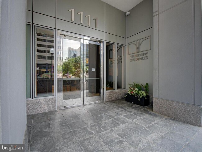 Building Photo - 1111 19th St N