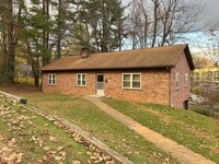 Building Photo - Charming In-Town Brick Ranch with Ample St...