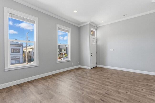 Building Photo - 2066 Bancroft Ave